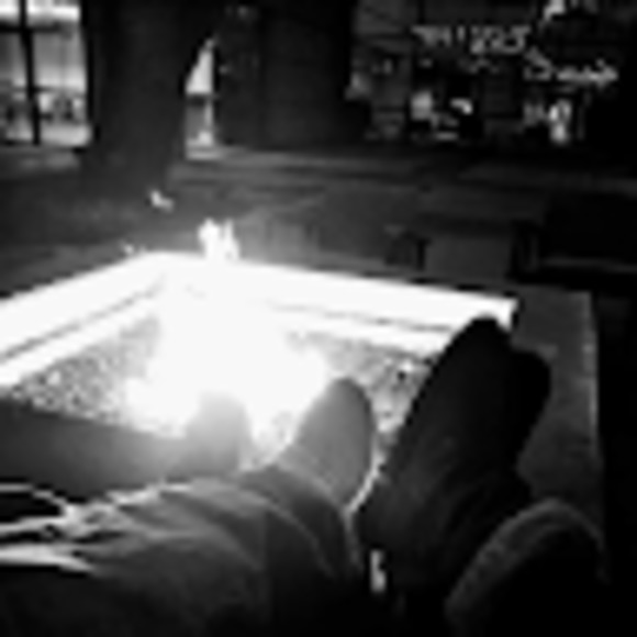 Meet your Posher, Nazanin - Picture 1 of 1